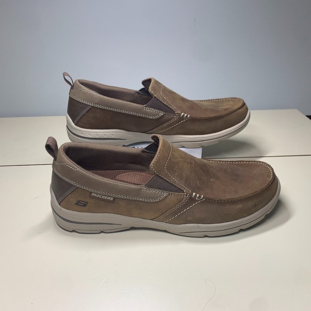 MEN'S SKECHERS RELAXED FIT: HARPER - FORDE CASUAL SHOE Like New